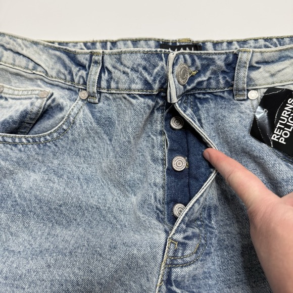 BoohooMAN Baggy Rigid Washed Jeans Light Blue Size 34 Button-Fly Actual 36x31 - Picture 13 of 16